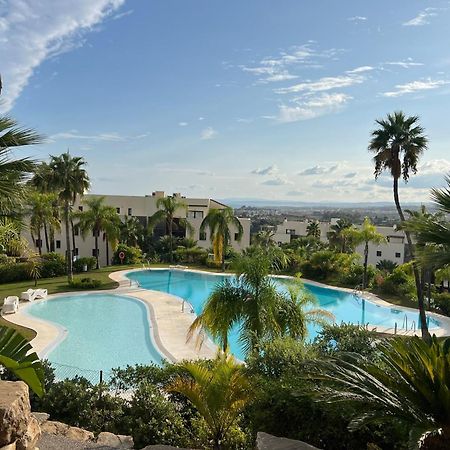 Amazing Two Bedroom Apartment In Los Flamingos, Marbella Estepona Eksteriør billede